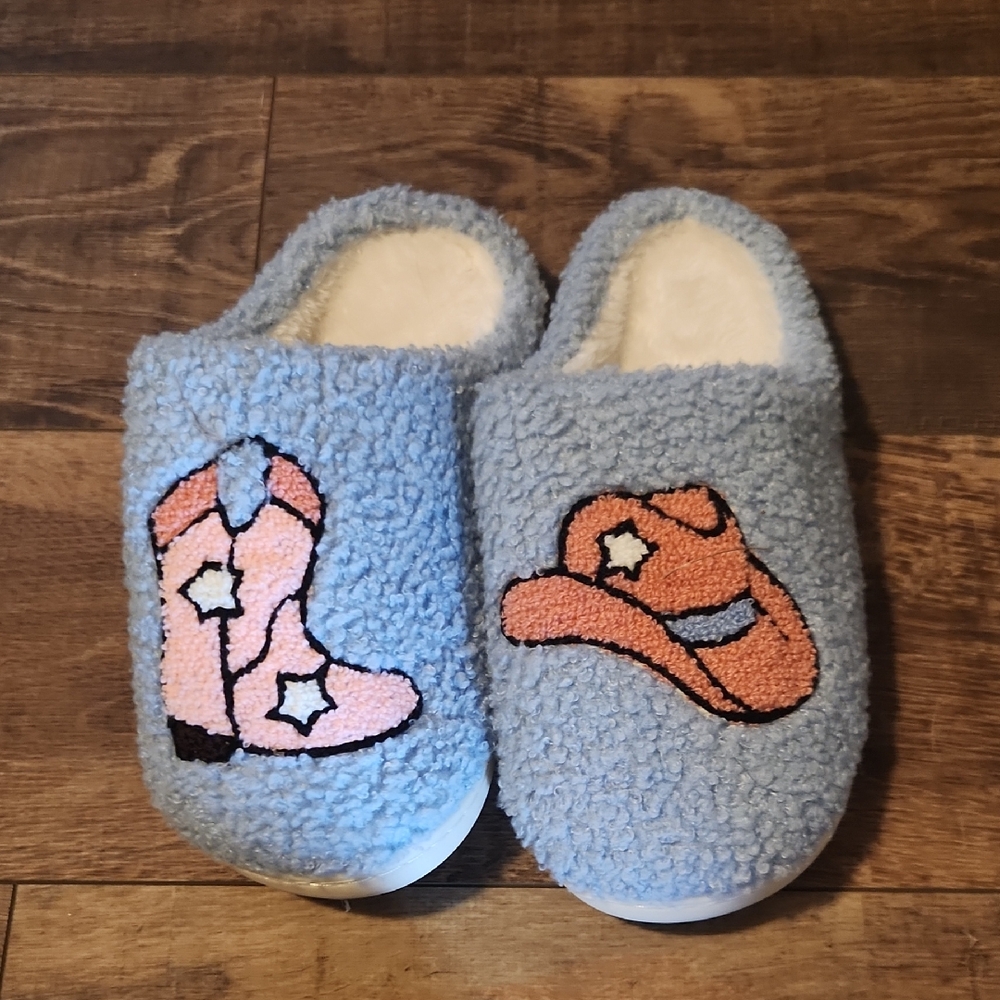 Cozy Blue and Pink Women's Slippers